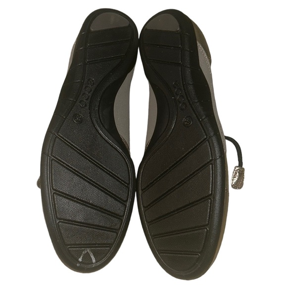 ECCO Bluma Metallic Bronze Toggle Comfort Low Top Sneakers Flats - 38 / 7 - 7.5 - Picture 14 of 16